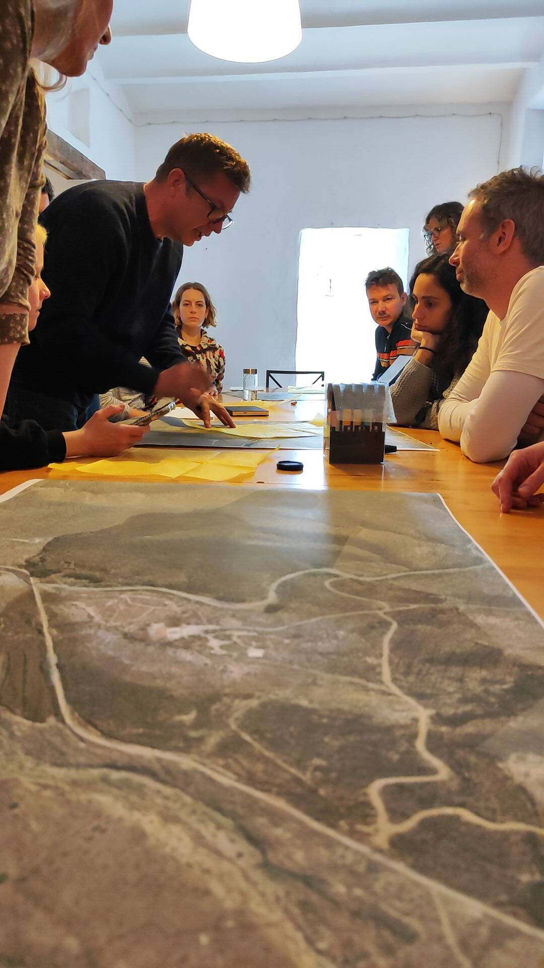 Actividad de formación y divulgación ambiental con un grupo de personas
